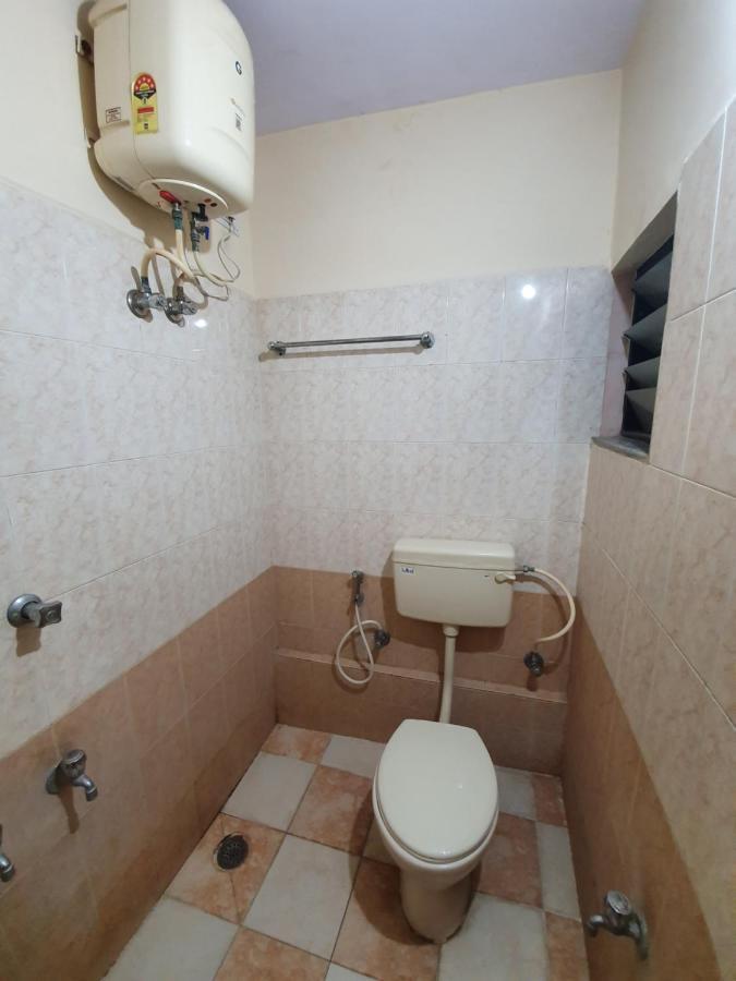 Veekay Residency Hotel Bangalore Bagian luar foto